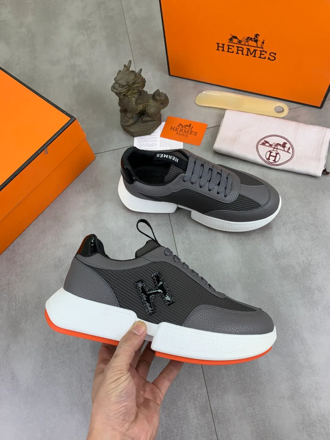 Men's men's shoes P460 new style [HERMES] Hermès - High-end quality original order - Upper: 🔝Nappa calfskin, sewn brand 'H' totem - Inner: water-dyed cowhide - Outsole: ultra-light TPU foam; molded outsole - Ultra-high quality control·Fine workmanship: highlighted (high-end·nobility·grade) -Size: 38-44 (45 can be customized)·